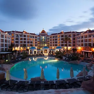 5* Resort Hilton